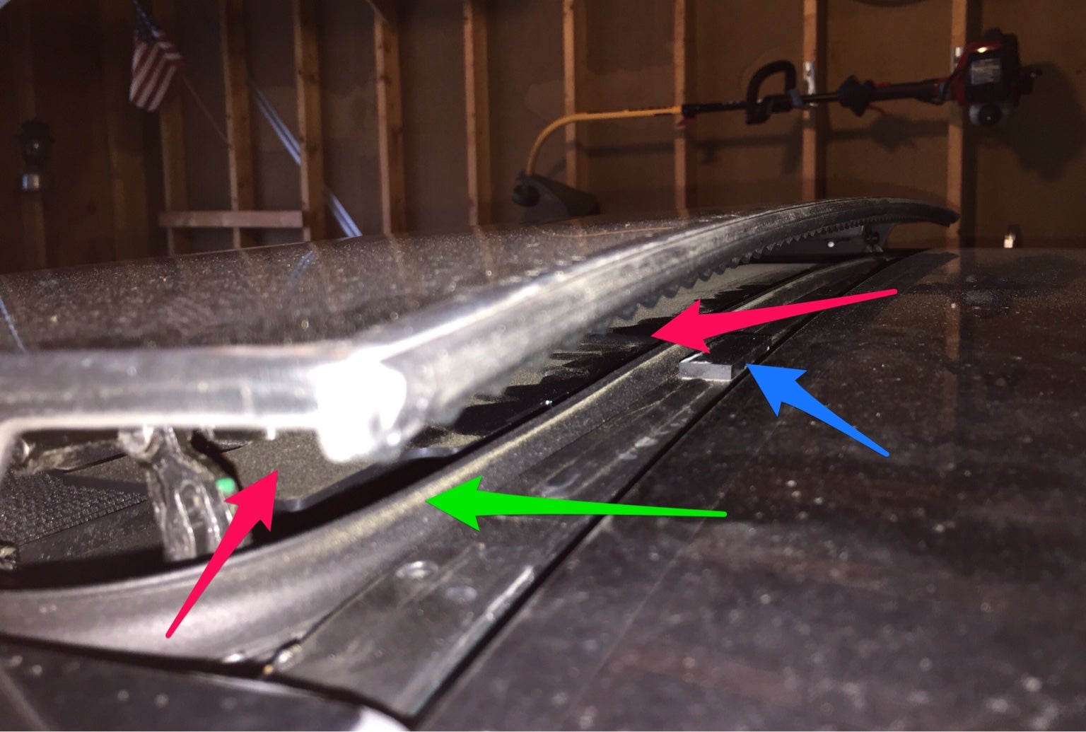 MKVII Sunroof Rattle Source identified (it's not the seals) VW