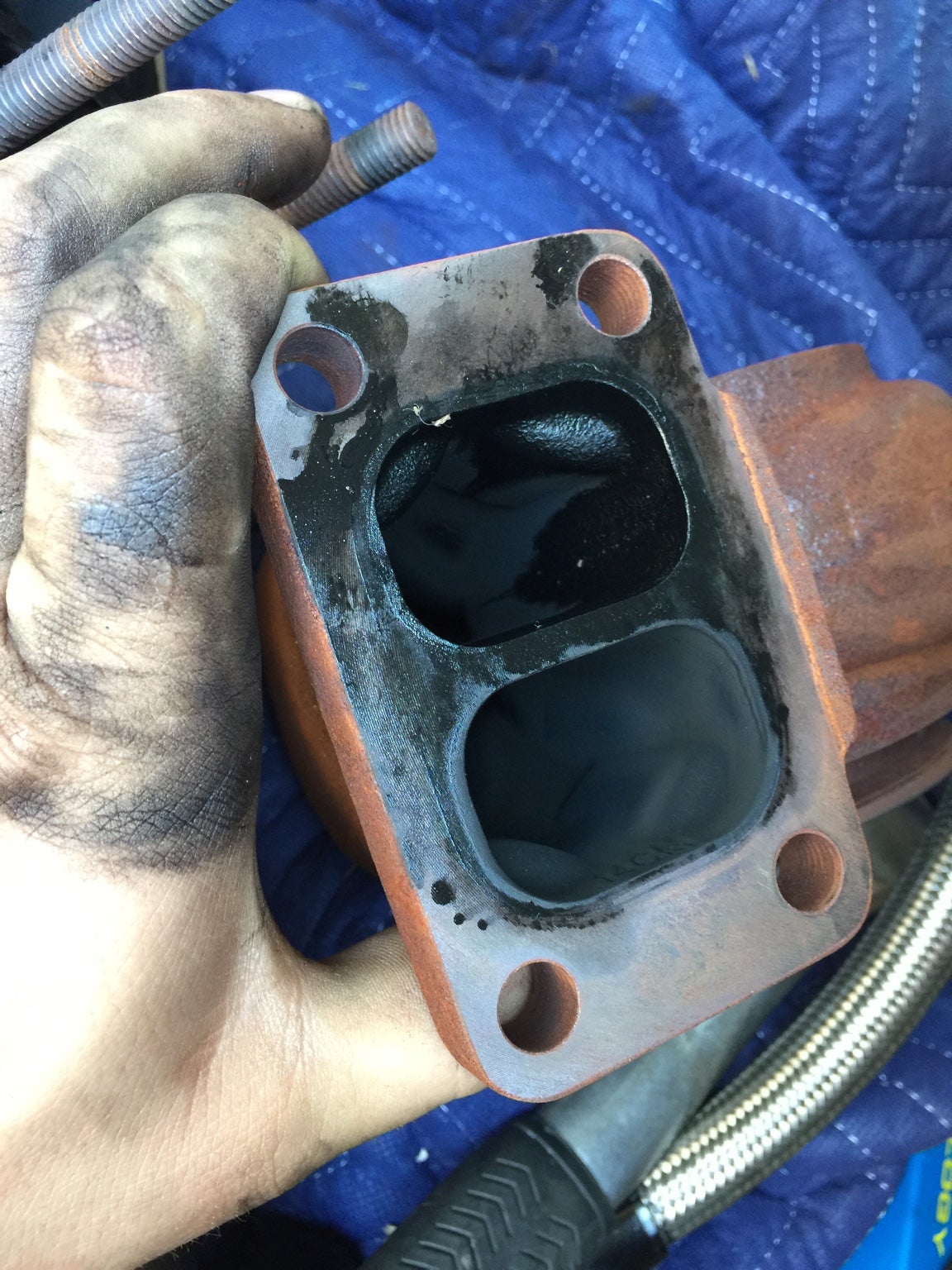 Oil in manifold and exhaust ports help! Cummins Diesel Forum