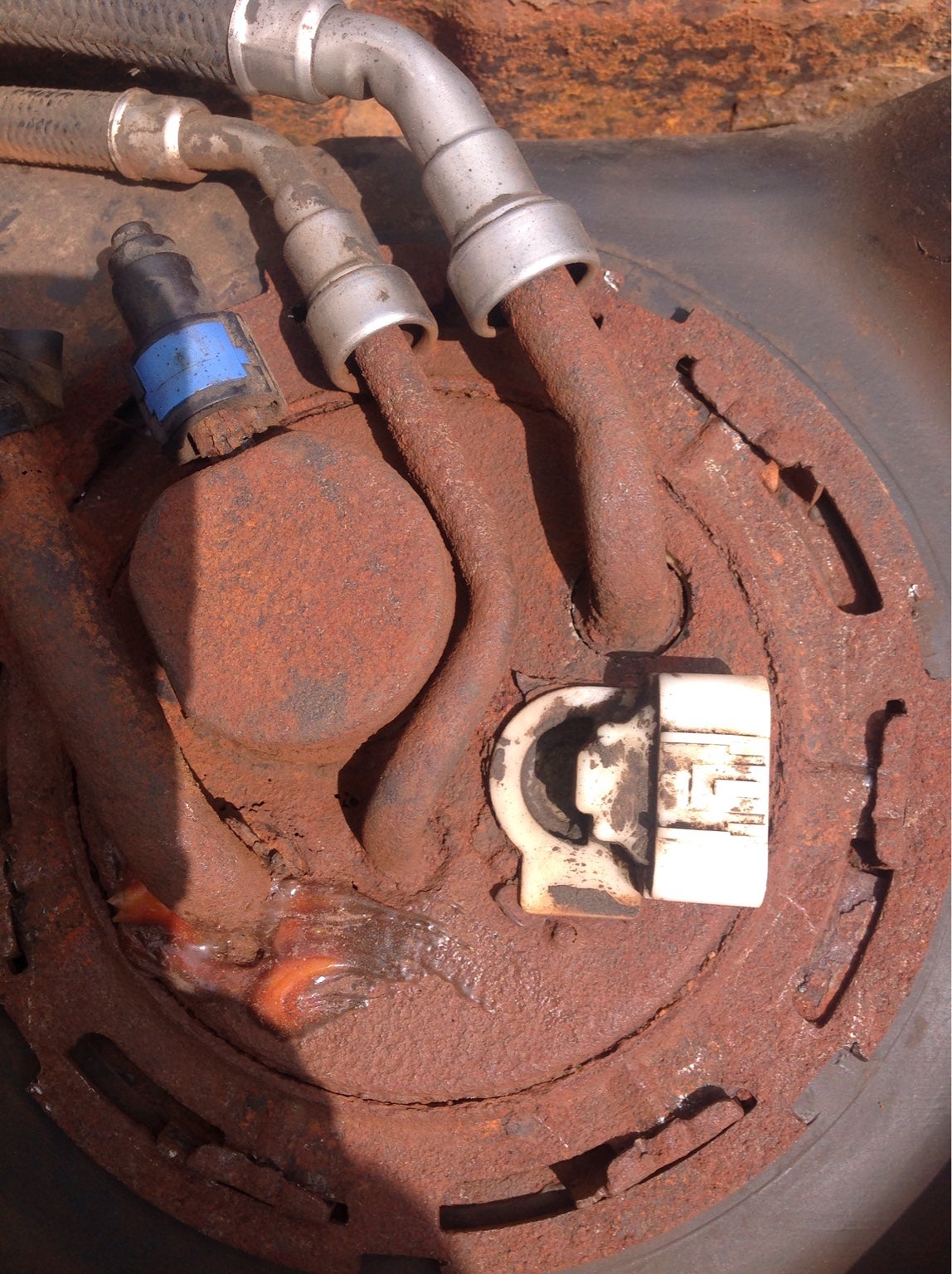 Sending unit? Chevy and GMC Duramax Diesel Forum