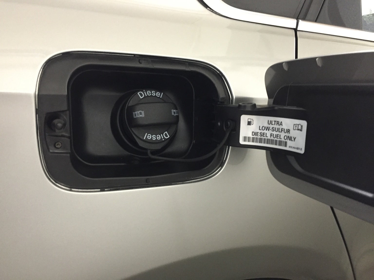Vw Atlas Gas Door Won T Open