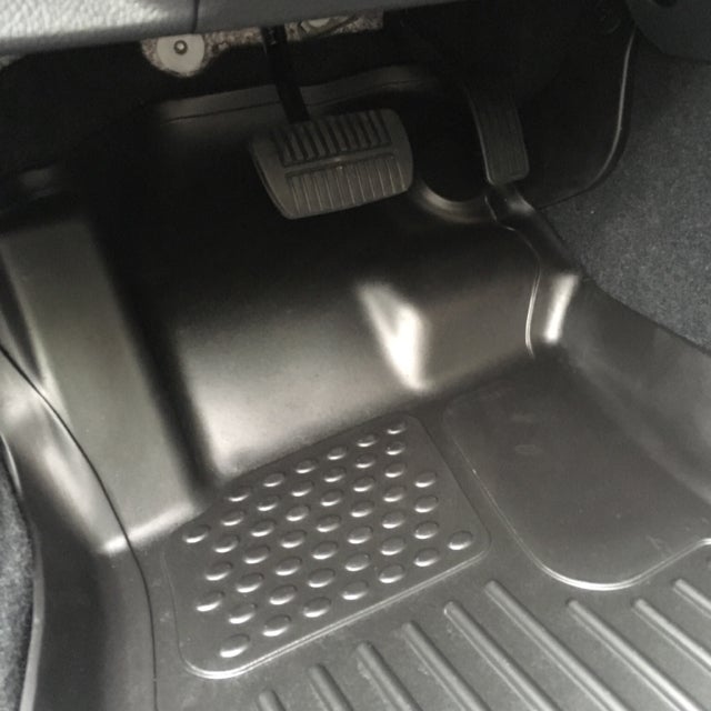 Installed Husky Weatherbeater Liners Subaru Crosstrek and XV Forums