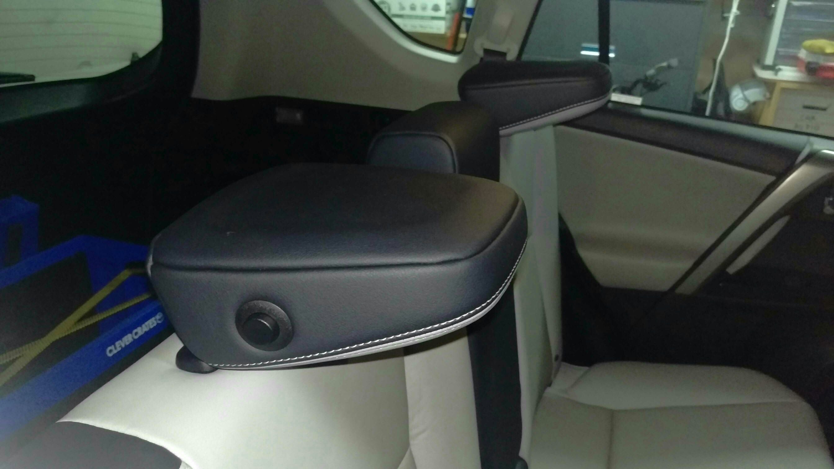 Folding Headrests Toyota RAV4 Forums