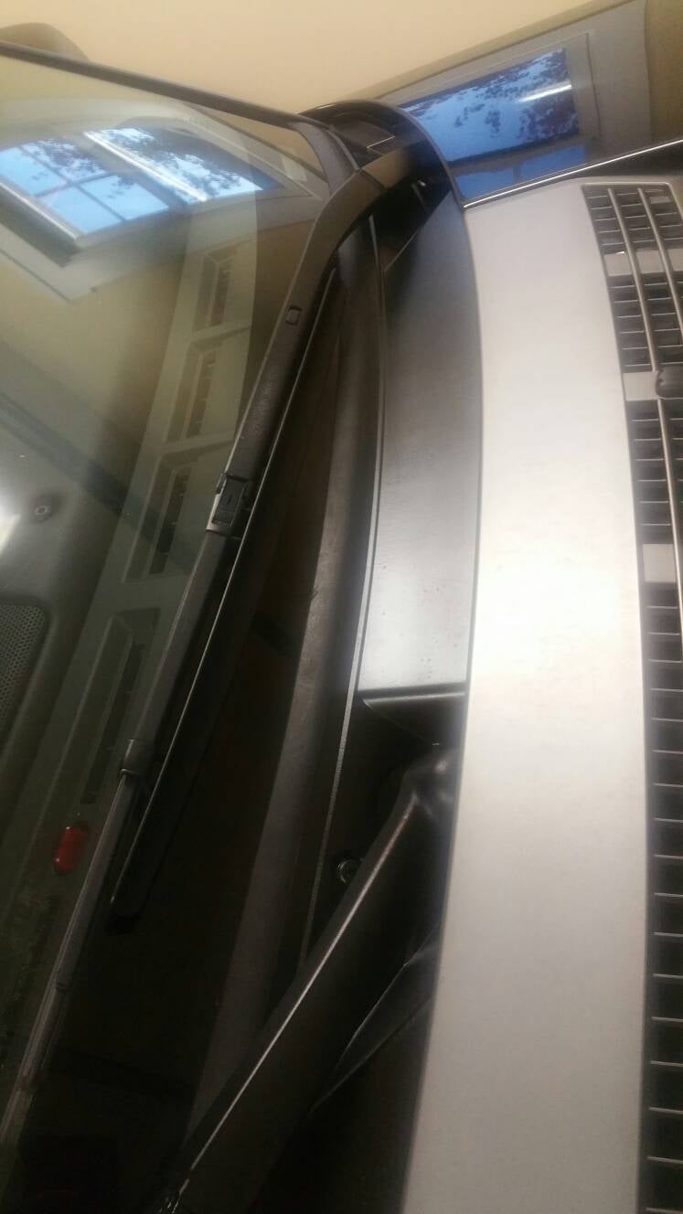 Wiper Cowl removal Range Rovers Forum