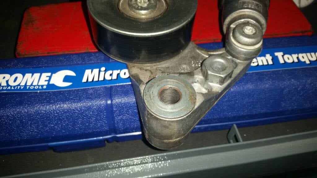 Loud squealing noise from belts/pulleys... Patrol 4x4 Nissan Patrol