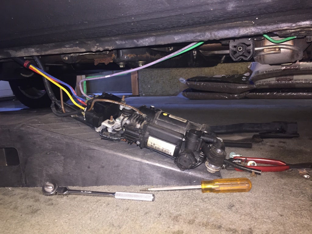 How to repair / refurbish your air suspension compressor for 40 Club