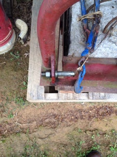 Gouges On Tractor What caused gouge on 1025 rear case? | Green Tractor Talk