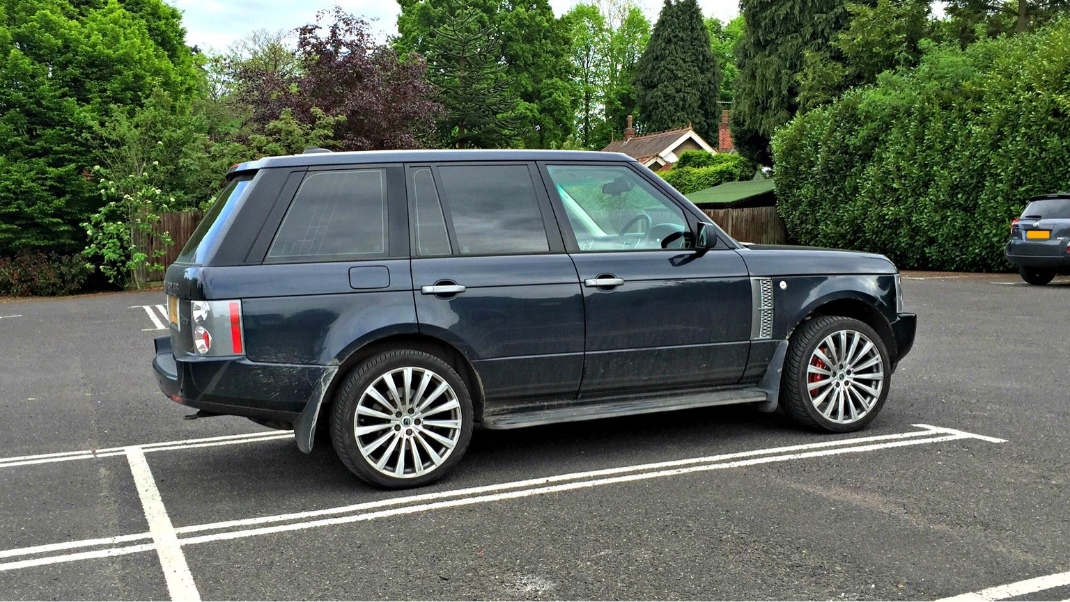 ok lets see some pics of these full size rovers | Page 10 | Range ...