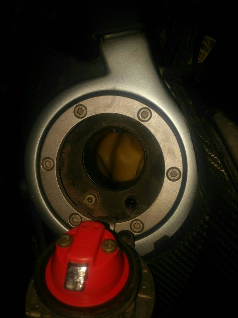 950/990 key snapped inside the gas cap, open the gas cap without key