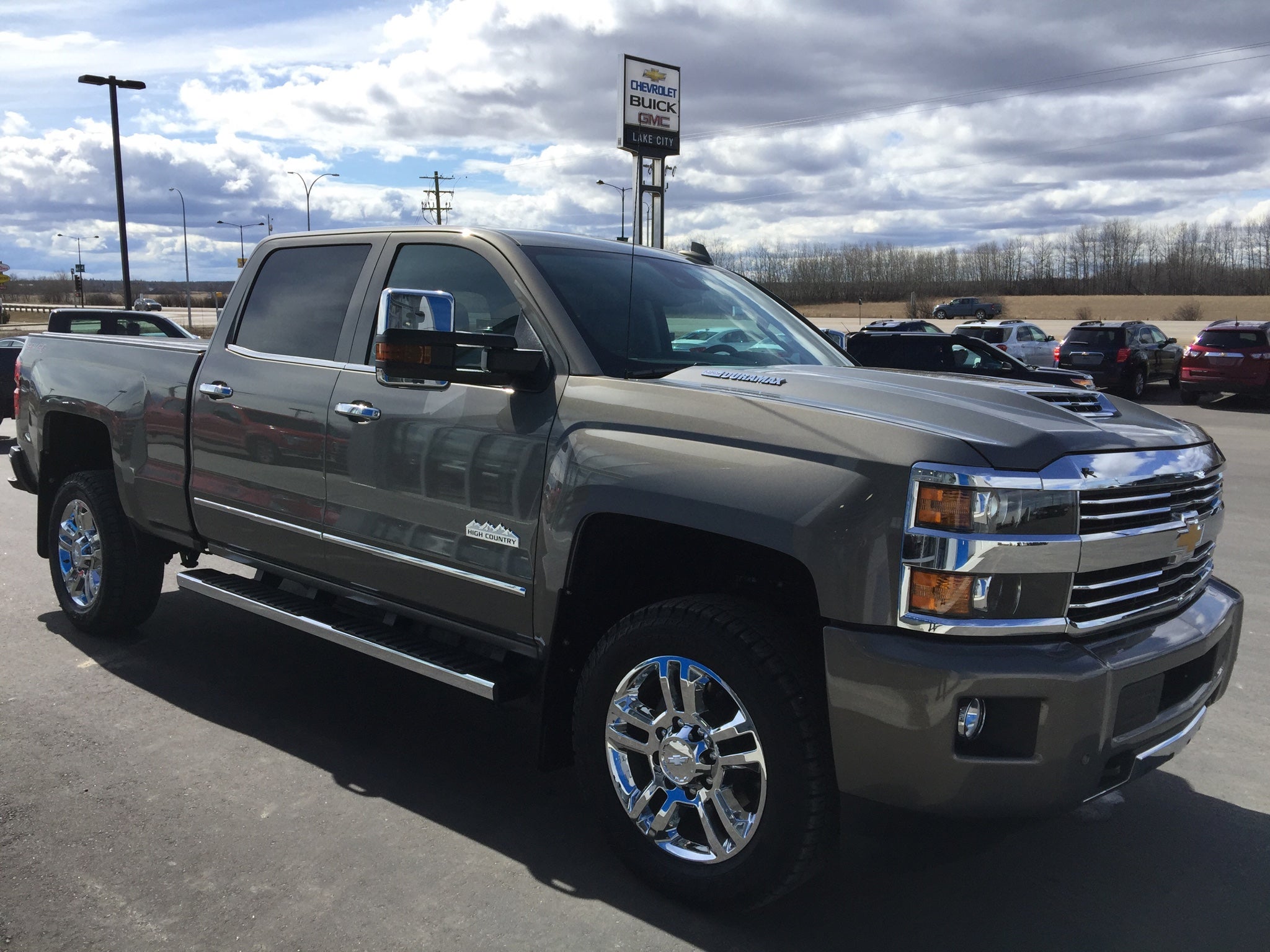 2017 L5P Picture Thread ! | Page 15 | Chevy and GMC Duramax Diesel Forum