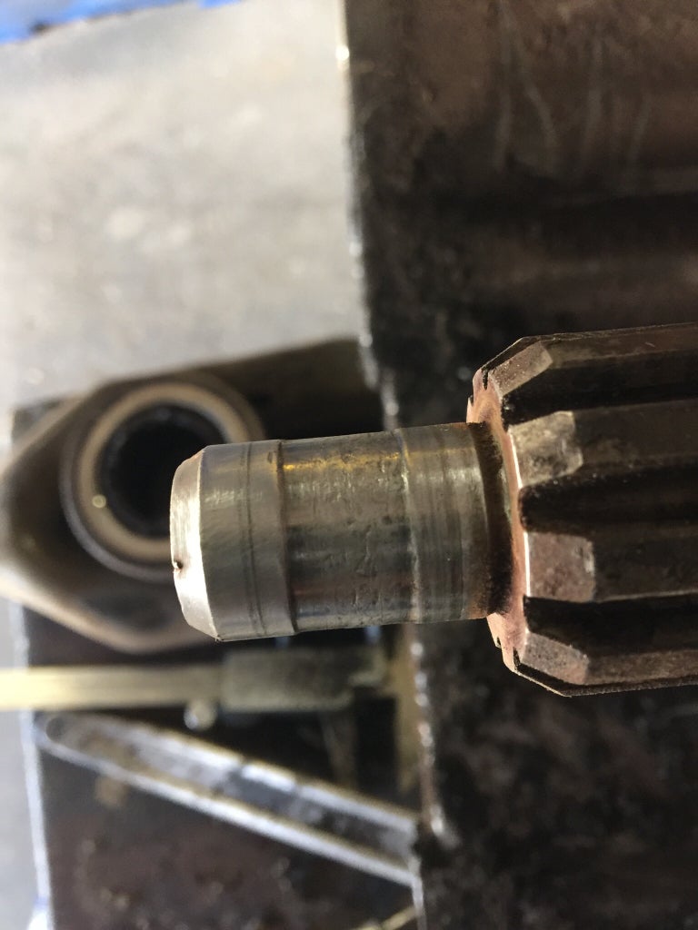 Nv5600 input shaft Pirate 4x4