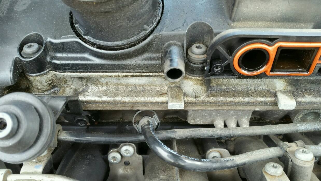 2.0T FSI valve cover gasket DIY VW Vortex Volkswagen Forum