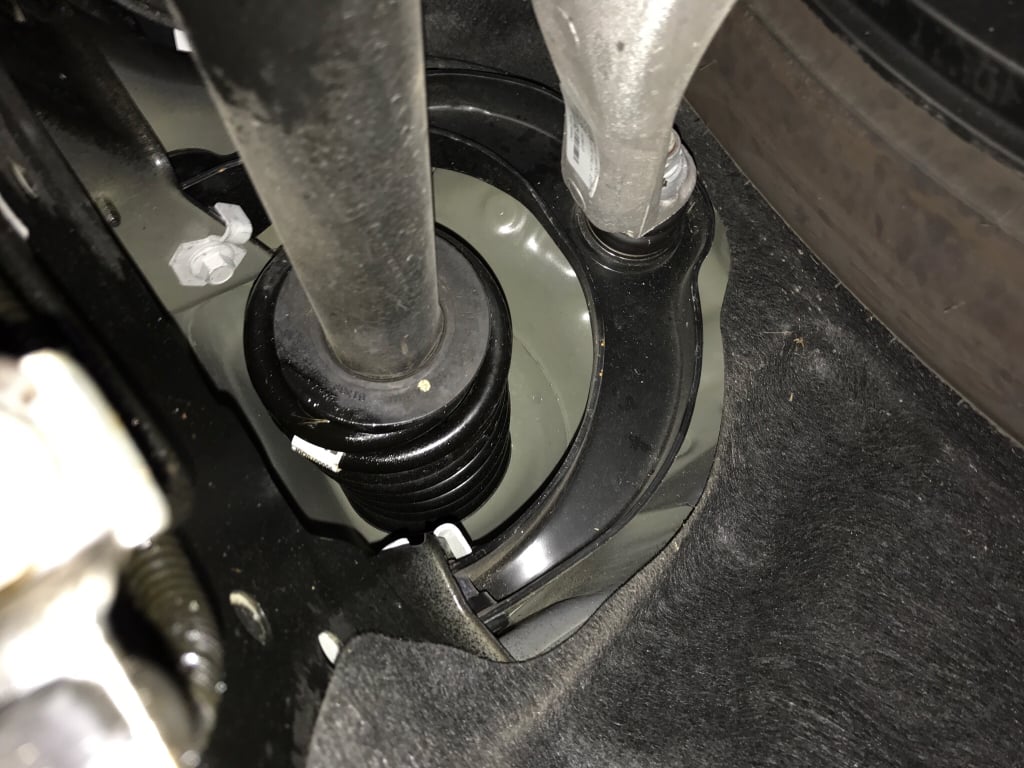 HELP!!! The new D is leaking! Dodge Durango Forum