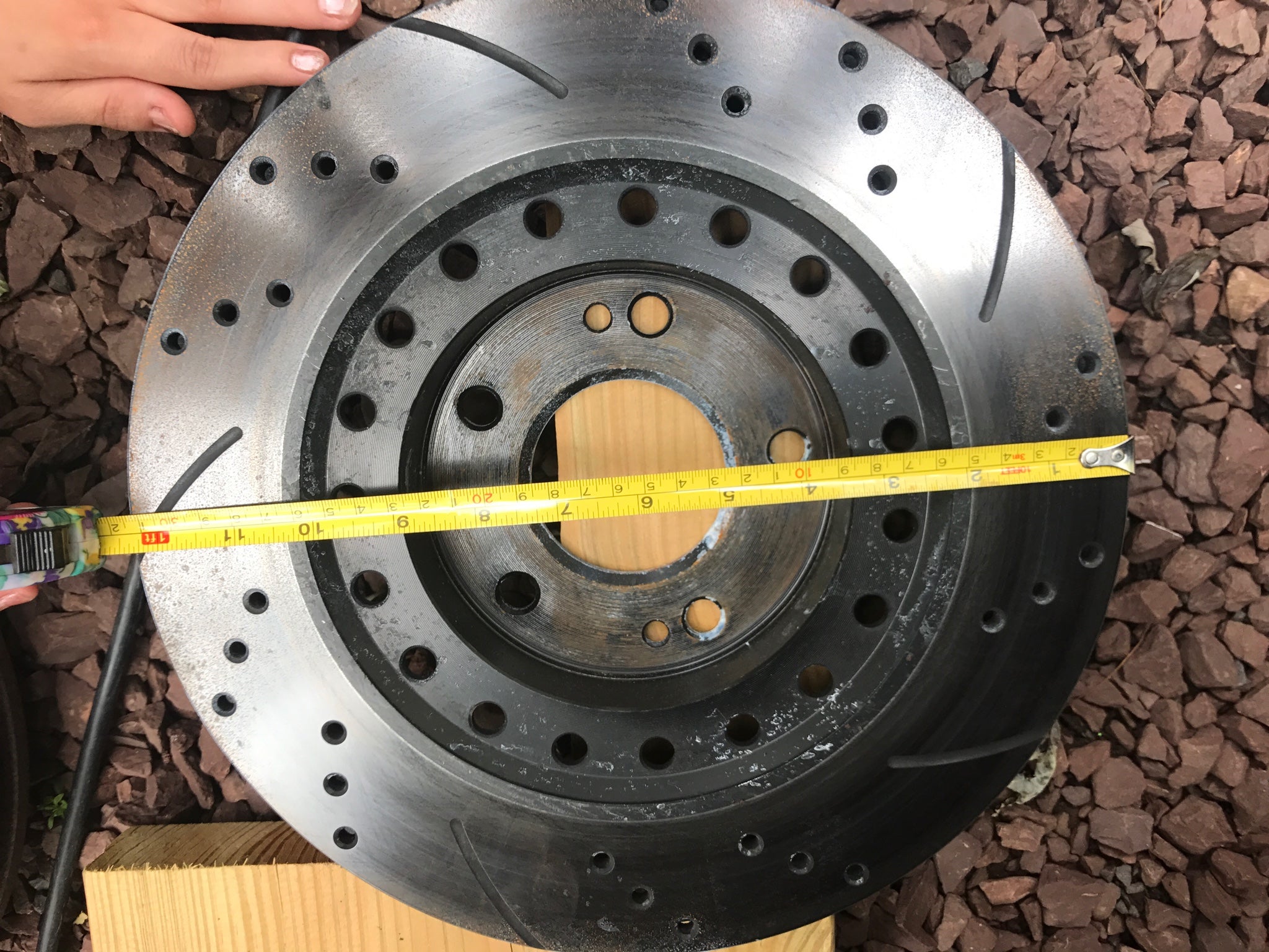 Brake Pad not Flush With Rotor Help!!! Mitsubishi 3000GT & Dodge