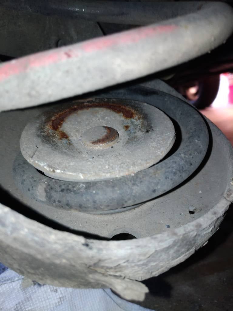 Rear spring bolt spinning | SwedeSpeed - Volvo Performance Forum