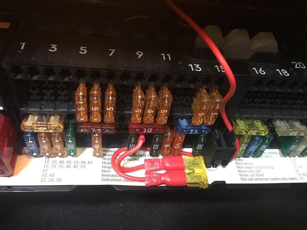 **E46 DYI How to make Cigarette Lighter turn ON/OFF with Accessories