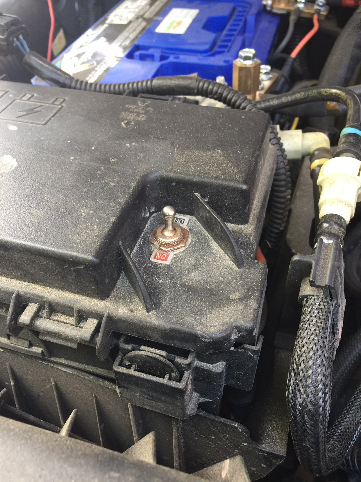 Under hood light Jeep Wrangler Forum