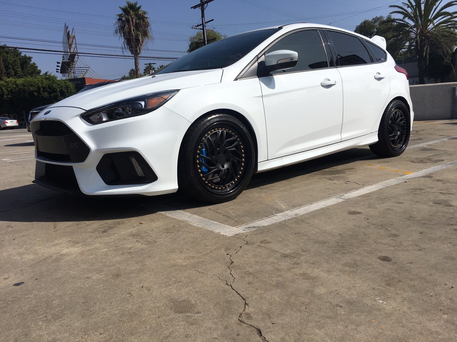 Watercooledind wheels 19x8.5 mounted | Ford Focus RS Forum