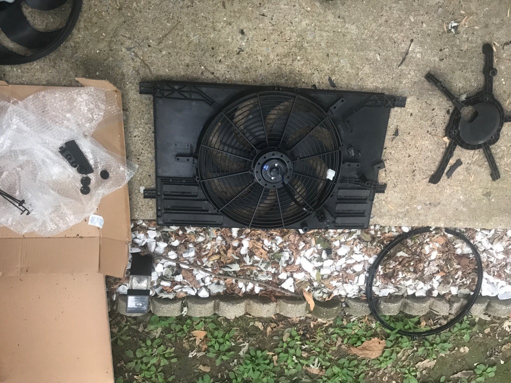 Radiator cooling fan fun time... | Jeep Enthusiast Forums