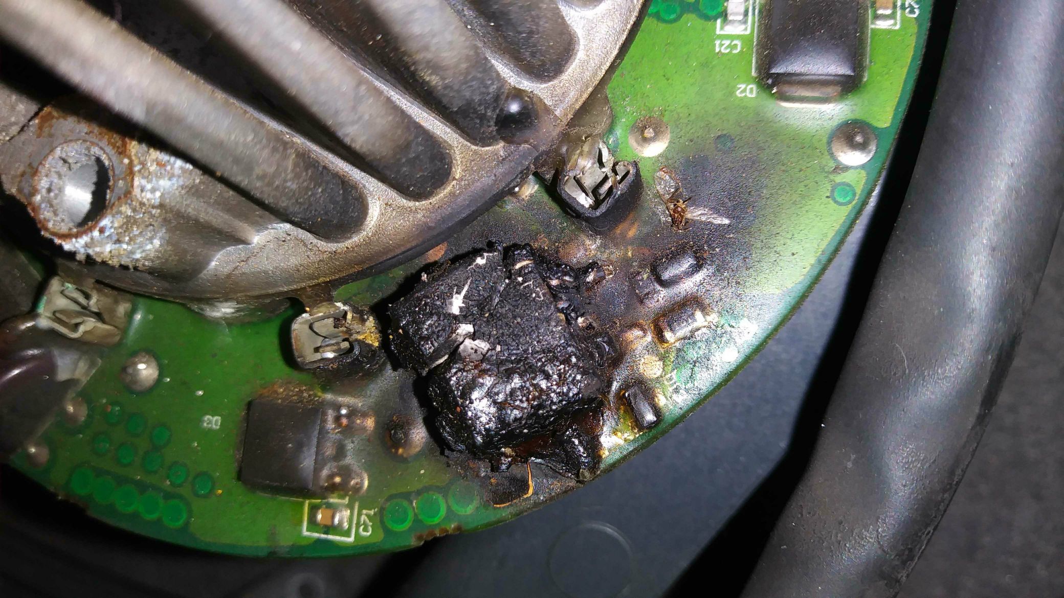 Aux fan failure (electronic guys look!) BimmerFest BMW Forum