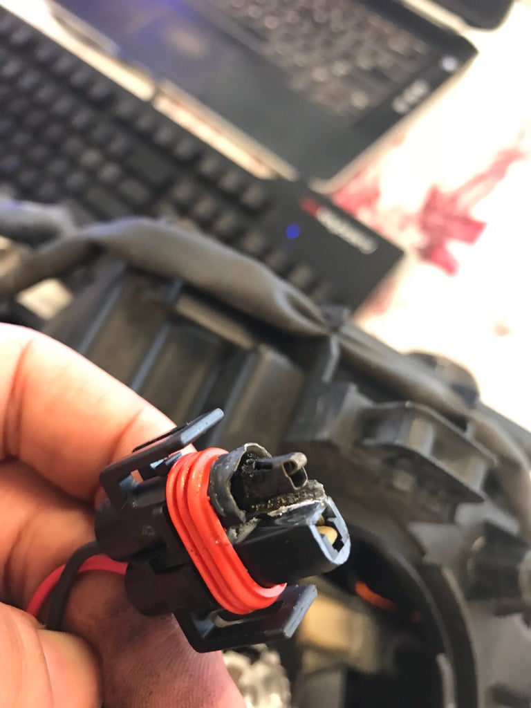 Halogen Headlight Connector Melted SwedeSpeed Volvo Performance Forum