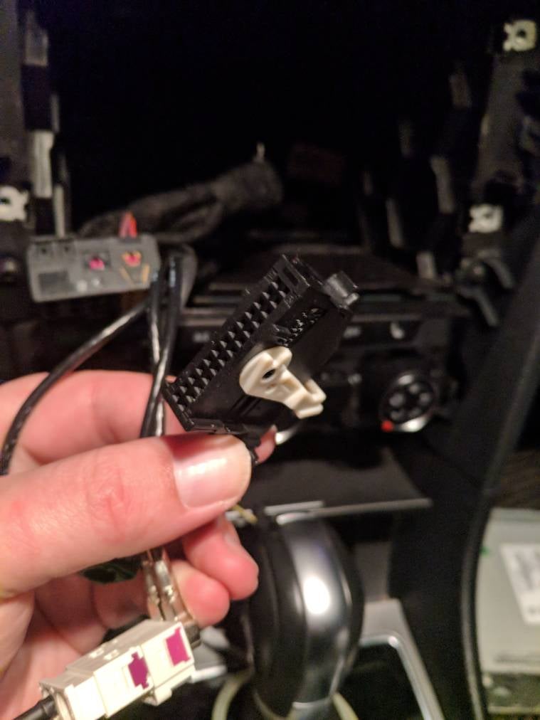 RCD 330G retrofit with back up camera issues | VW Vortex - Volkswagen Forum