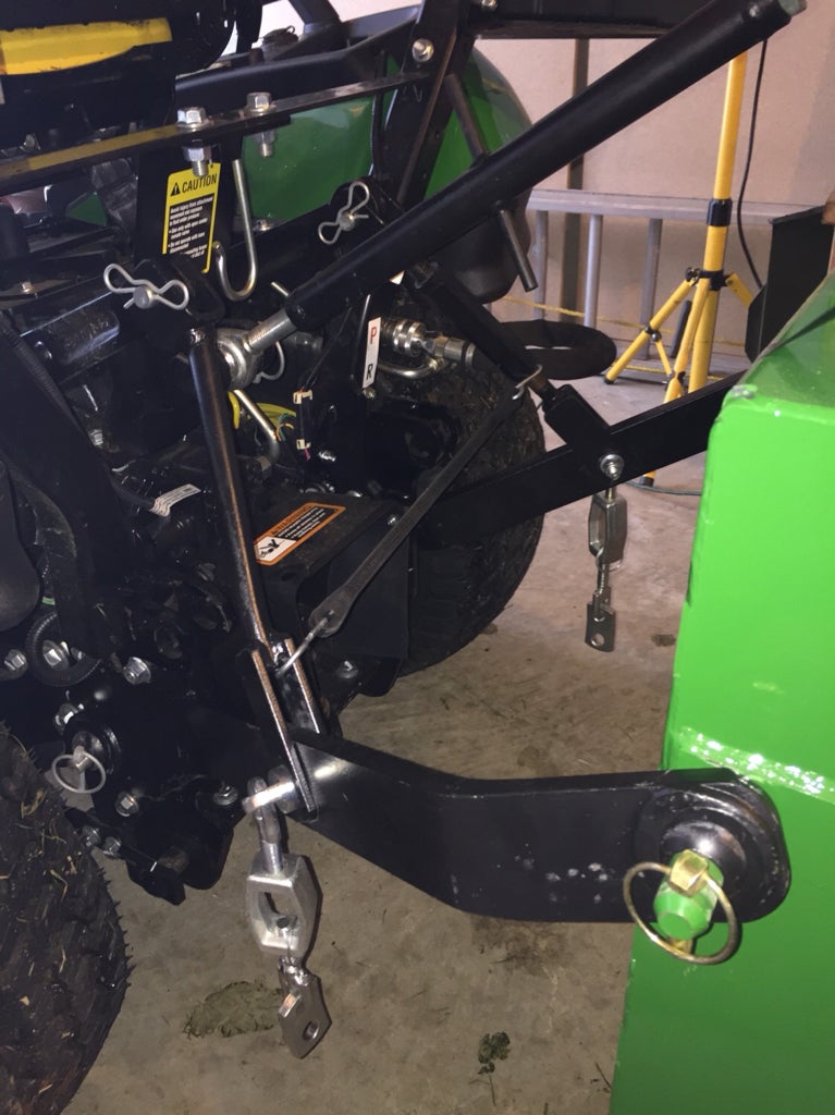 1025r Ballast Box On right? Green Tractor Talk