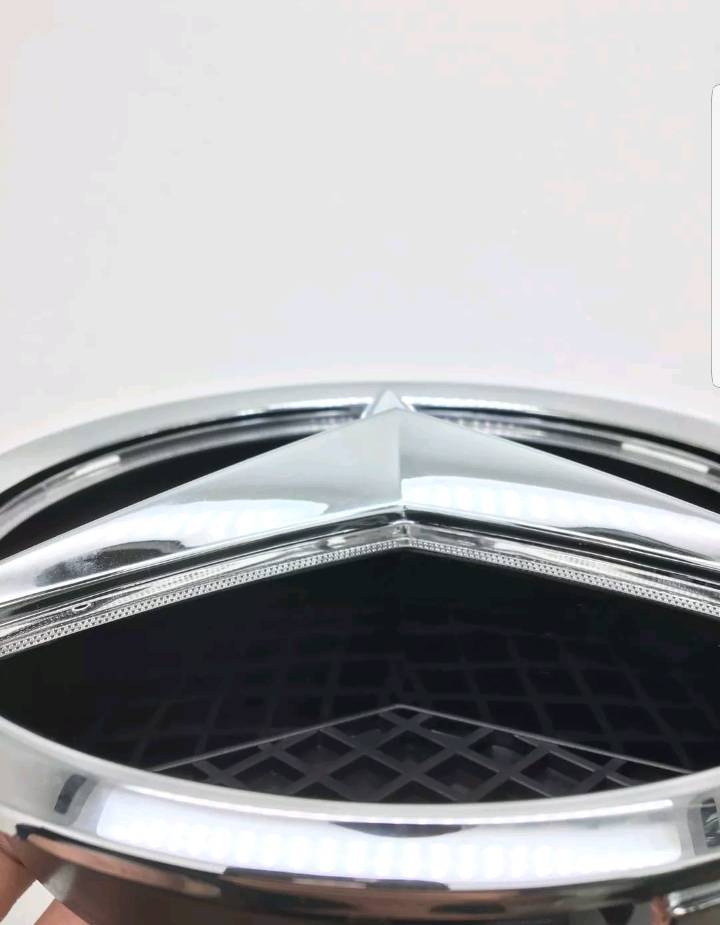 Illuminated Front VW Grill Emblem / Light Up VW Emblem Club Touareg Forum