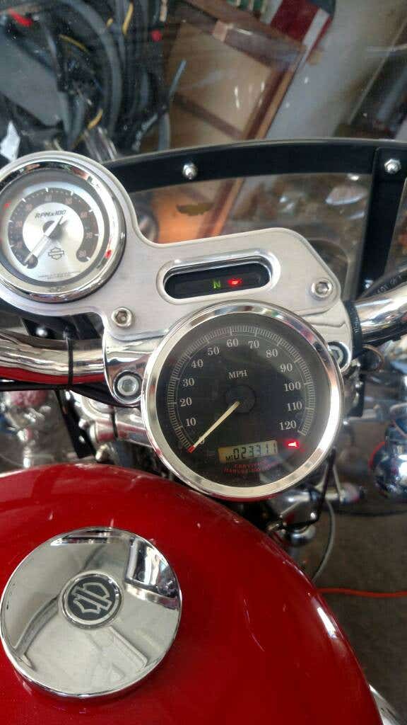 Red Key Light Mean On A Harley: What It Signals & How to Fix