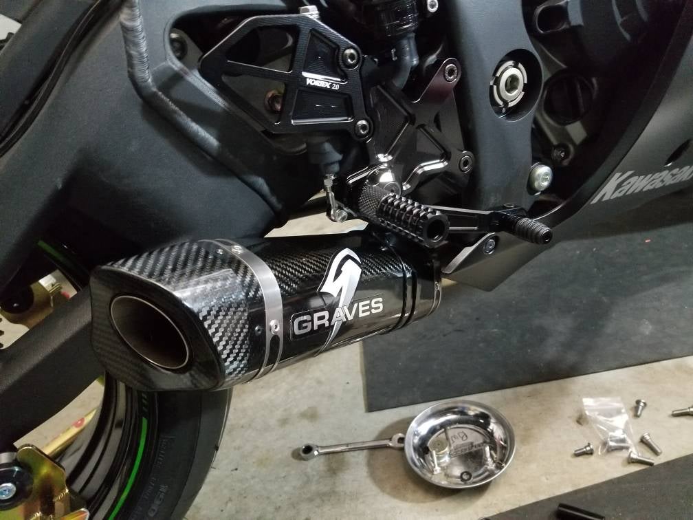 Adjustable Rearsets? | Kawasaki ZX-10R Forum