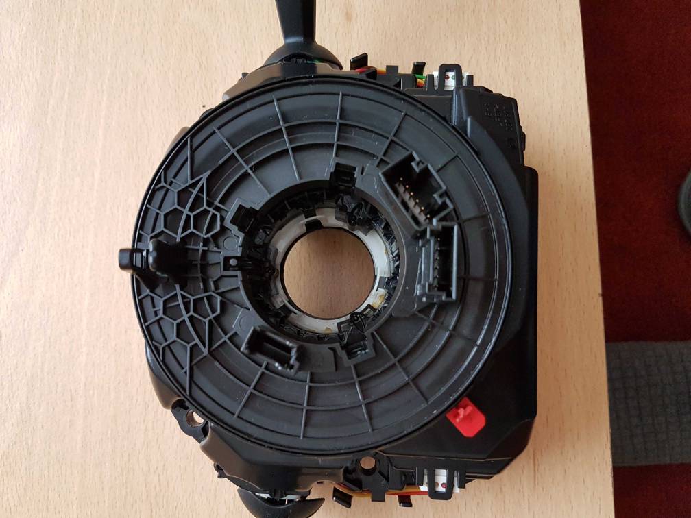 DRIVER RESTRAINT CODE 930958 visual data 8