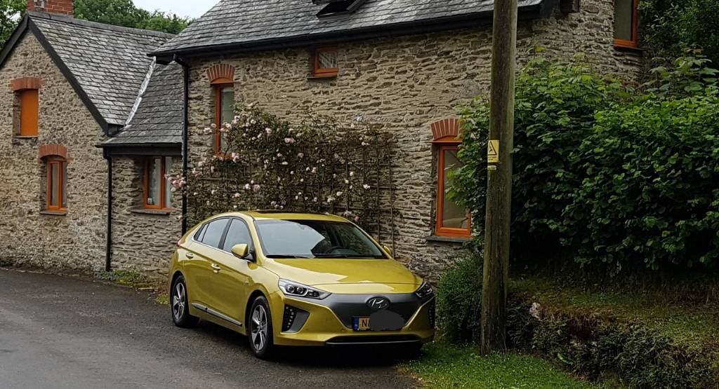 Blazing Yellow Ioniq Owners Picture Thread | Hyundai IONIQ Forum