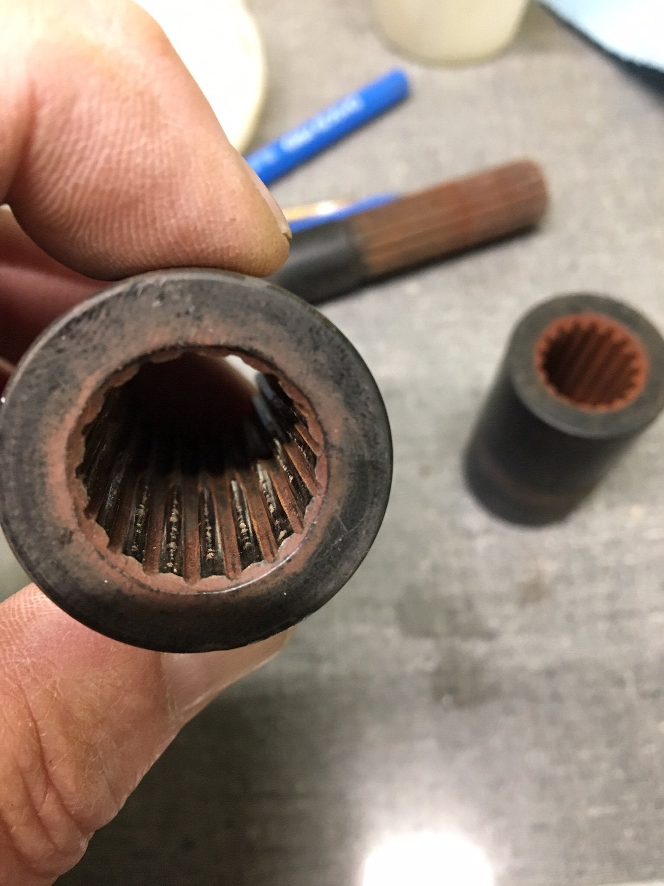 3320 FWA Pinion shaft splines stripped. | Green Tractor Talk