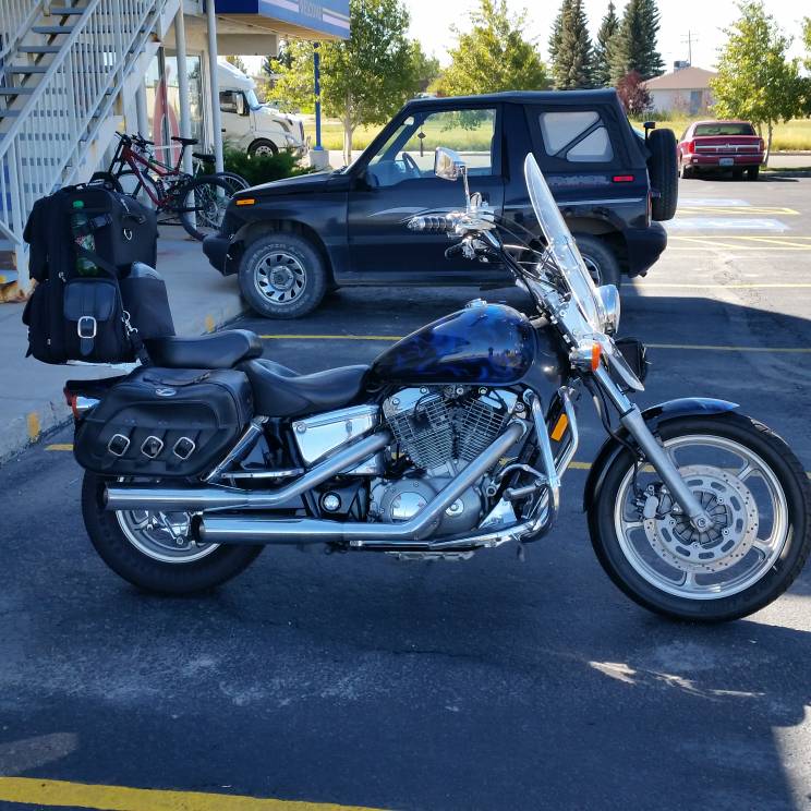 thumbnail image 2 of Chrome Sissy Bar Backrest & Luggage Rack – For Honda Shadow 600 VLX VT 1999-2008 2 of 3