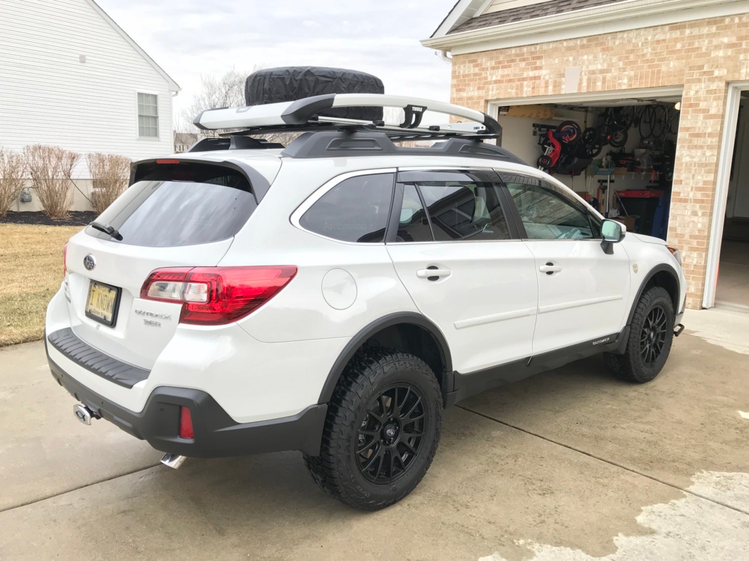 Hitch mount spare tire carrier on 1.25" / 2" hitches Page 4 Subaru