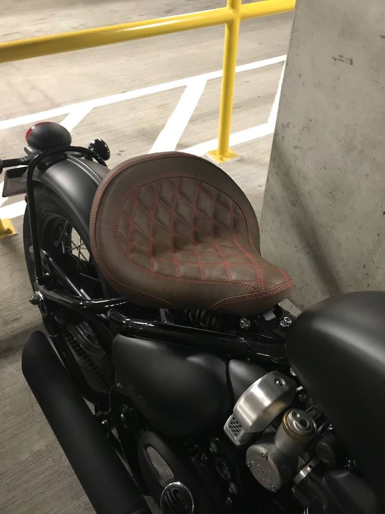 Quilted Brown installed | Triumph Bobber Forum