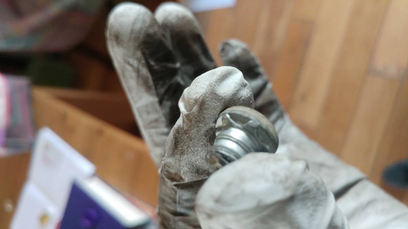 snapped bolt replacing anti roll bar what do i do now Baby BMW Forum