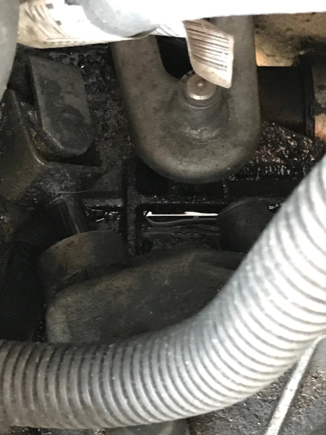 [Corsa D] [0614] Corsa D Oil in Engine bay Vauxhall Owners Network Forum