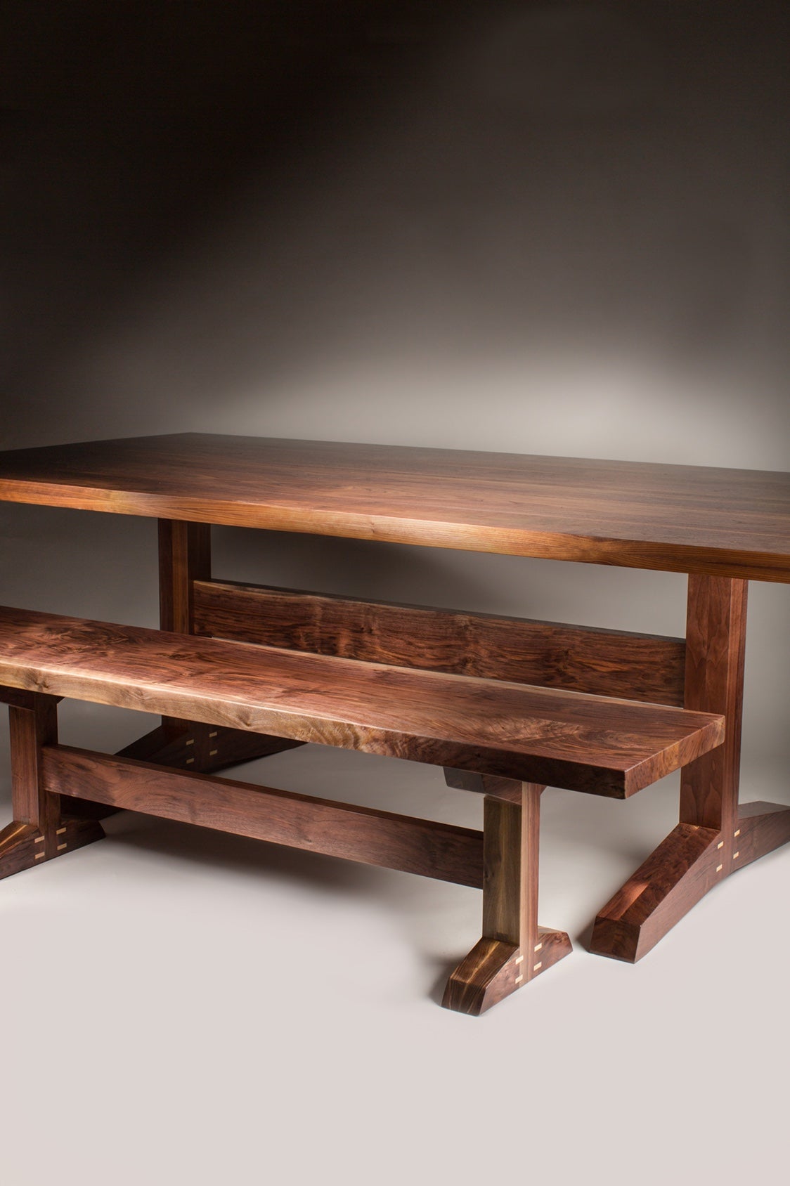 Wobbly metal dining table legs