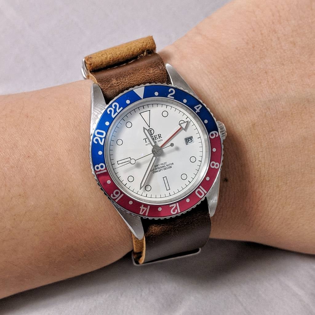Looking for GMT 40mm or smaller | WatchUSeek Watch Forums
