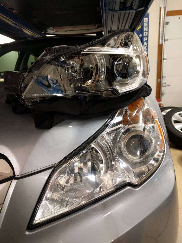 2013 - 2014 Subaru Outback Headlight Assemblies at 1A Auto 2013 - 2014 Subaru Outback Headlight Assemblies at 1A Auto