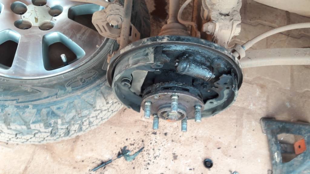 ('98'00) Disappearing brake fluid ??? SOLVED! Subaru Forester