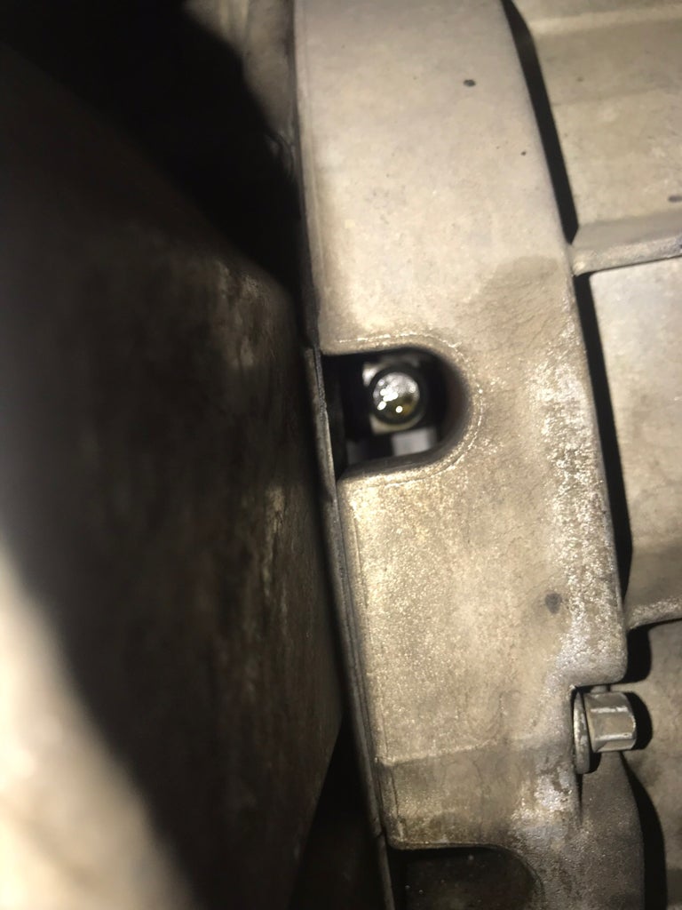 Leaking rear main seal or engine oil pan gasket? E46 Fanatics Forum
