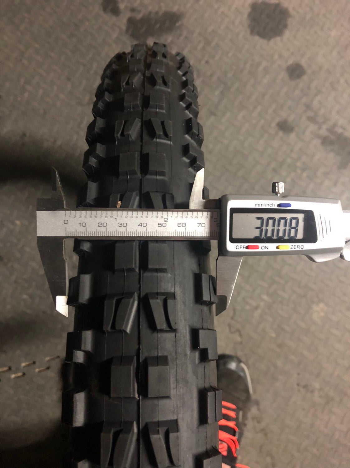 mtb tyres 29 x 2.8