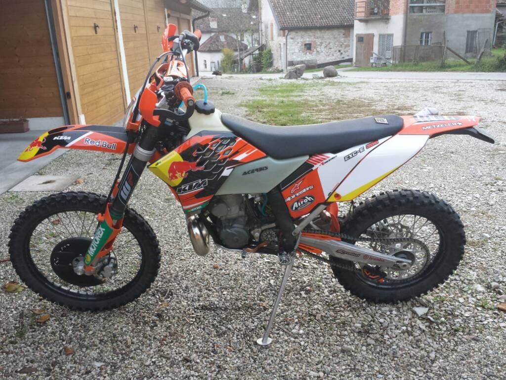 Acerbis vs IMS vs Clarke Fuel Tanks Quality? Adventure Rider