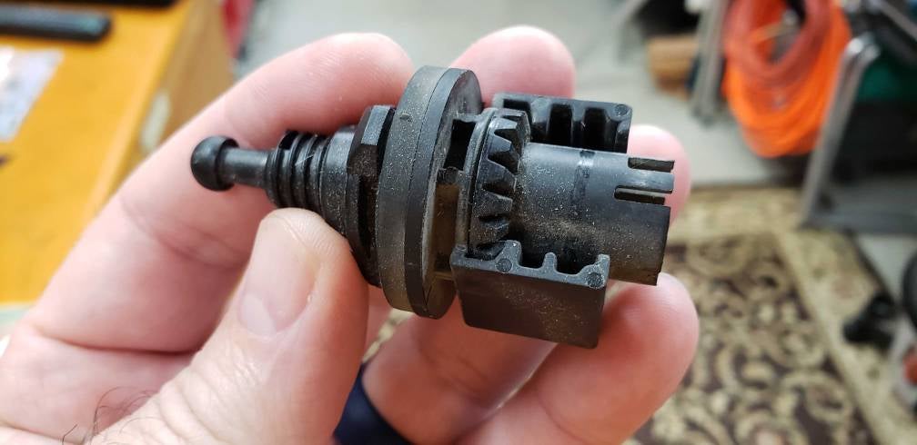 HEADLIGHT ADJUSTING SCREW & NUT ASSEMBLY - ToPeCo Products