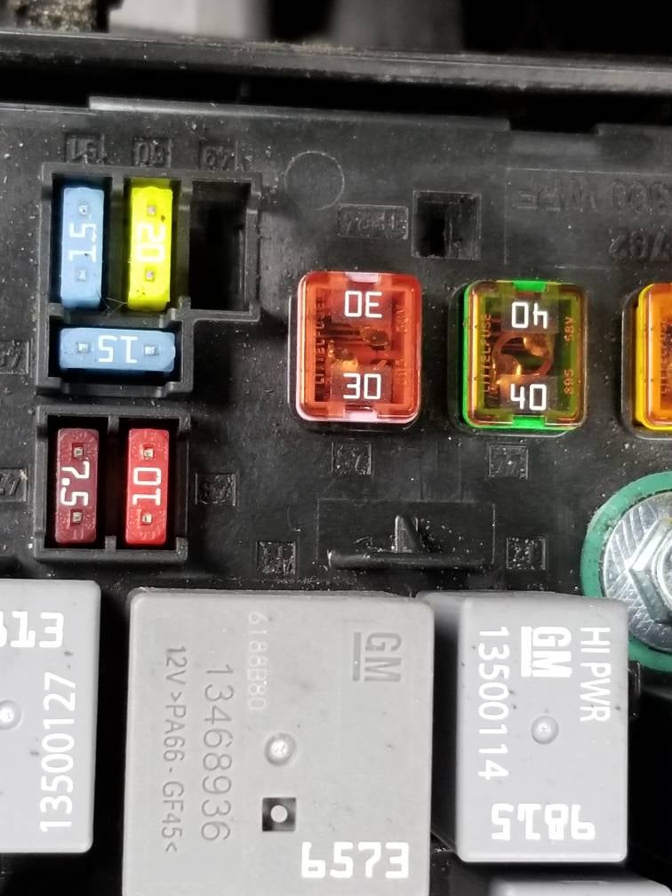 30amp fuse blowing/emission warning Chevy Colorado & GMC Canyon