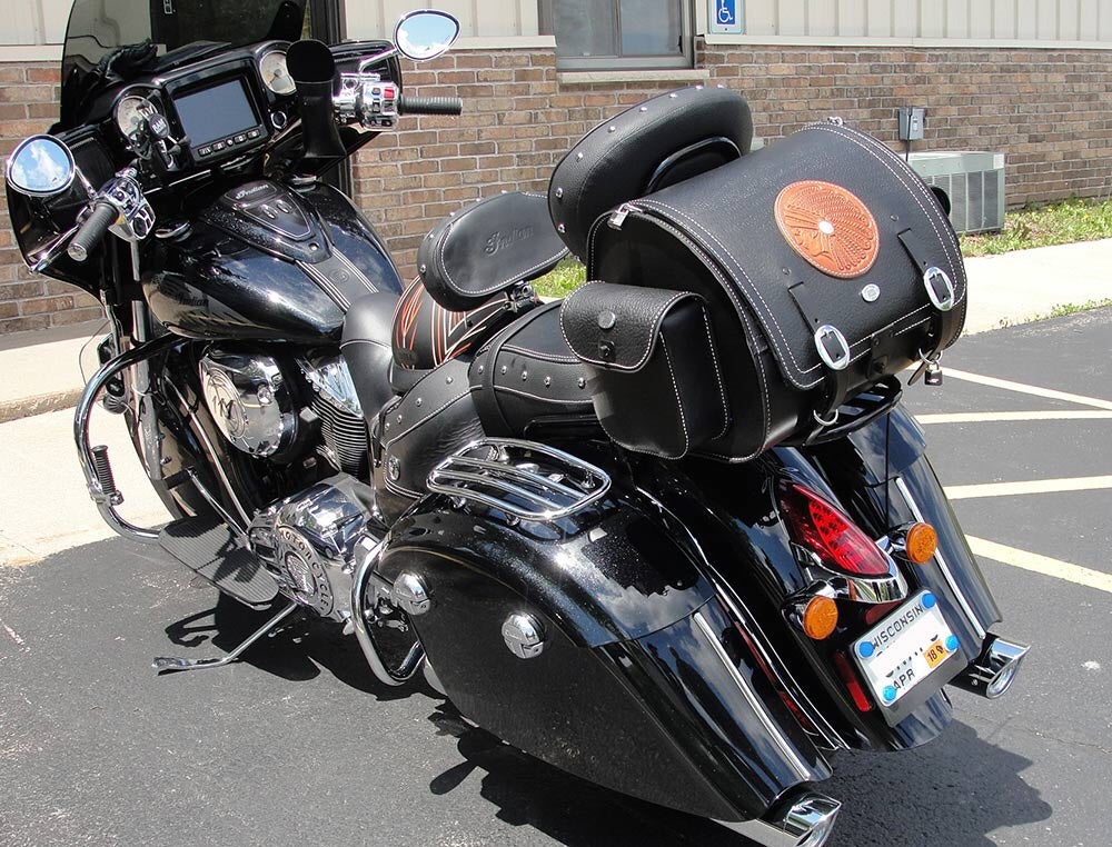 Fender Rack or Sissy bar Rack? | Indian Motorcycle Forum