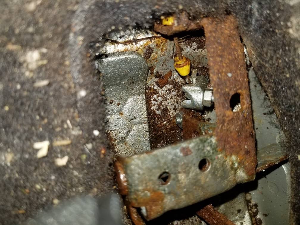 Fuel door won't open | Subaru Outback Forums