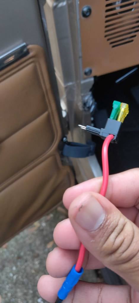 car cigarette lighter keeps blowing fuses Fuse keeps blowing when using cigarette lighter