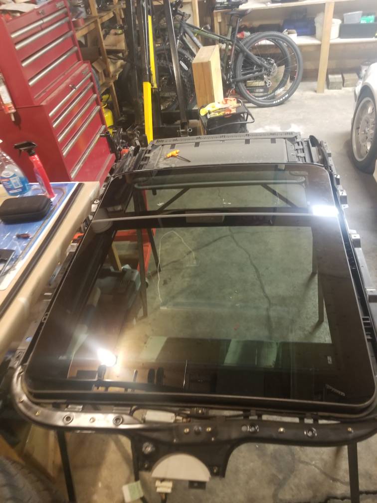 Bench test panoramic sunroof? BimmerFest BMW Forum